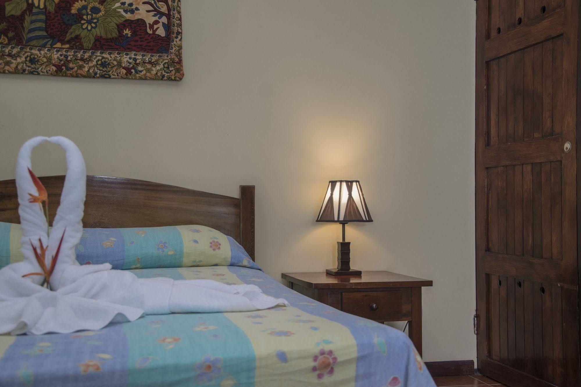 Condominio Villas El Parque Manuel Antonio Buitenkant foto