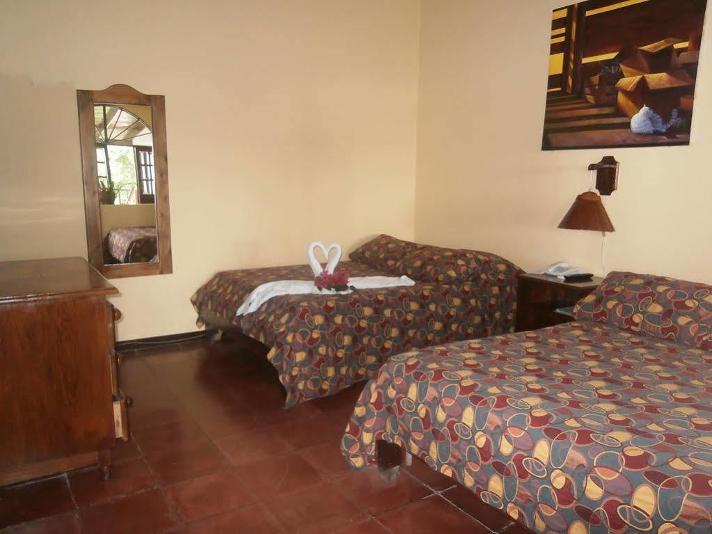 Condominio Villas El Parque Manuel Antonio Buitenkant foto